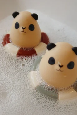 Konges Sløjd BadeLegetøj I Silikone Badering Panda - Almond Mix* Tilbehør Til Badet
