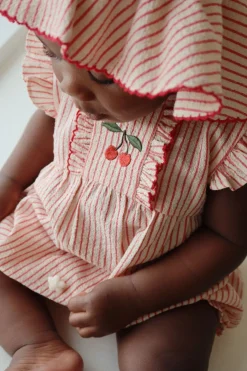 Konges Sløjd Ellie Heldragt Med Flaeser - Amour Stripe*Born Heldragter