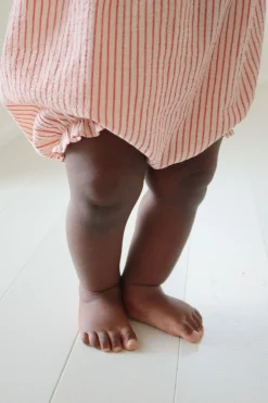 Konges Sløjd Ellie Heldragt Med Flaeser - Amour Stripe*Born Heldragter