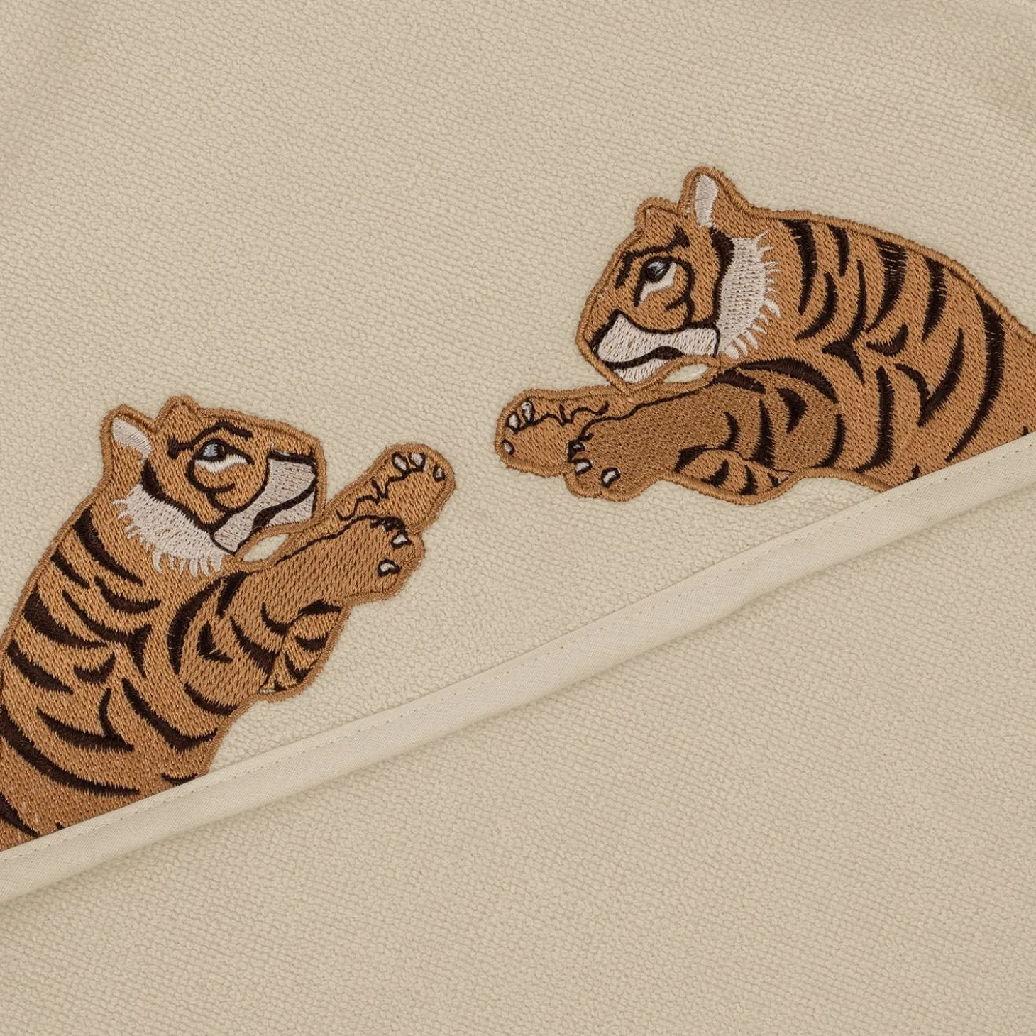 Konges Sløjd Frottehandklaede Med Broderi - Tiger* Håndklæder & Badekåber