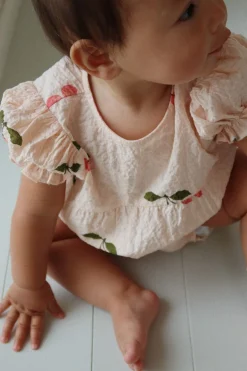 Konges Sløjd Vida Heldragt Med Pufaermer - Ma Grande Cerise Pink*Born Heldragter